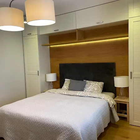 Apartment Uus 30 *