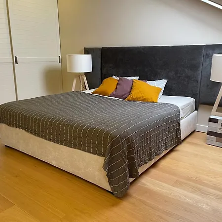 Apartment Uus 30