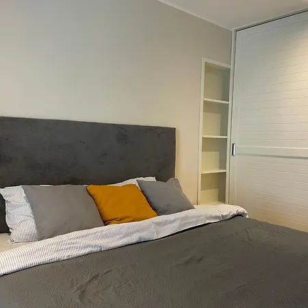 Apartment Uus 30 *